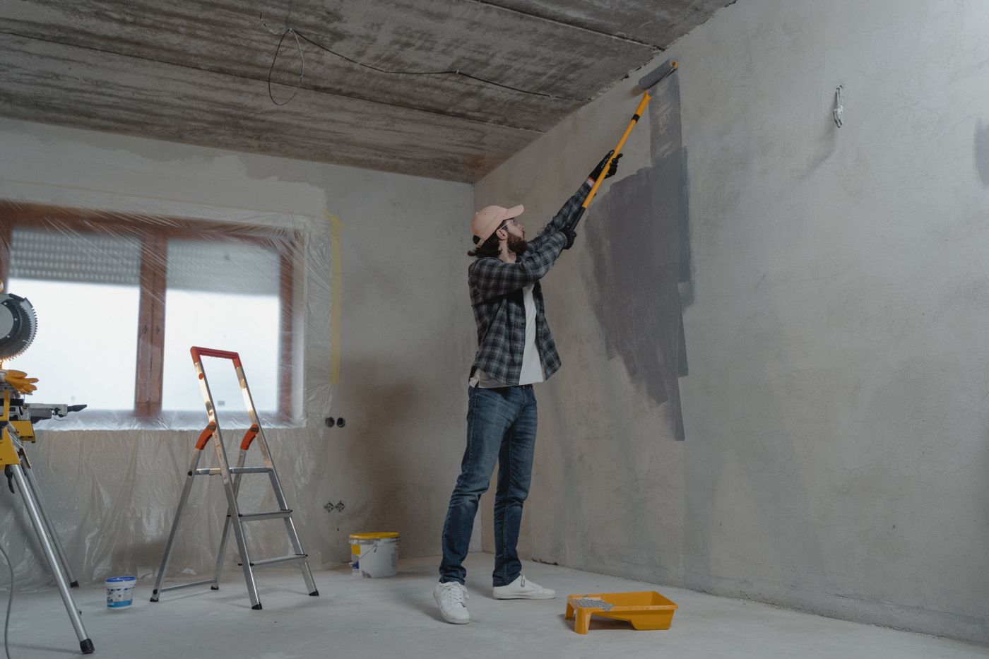 Escalera Finishes transformation Before